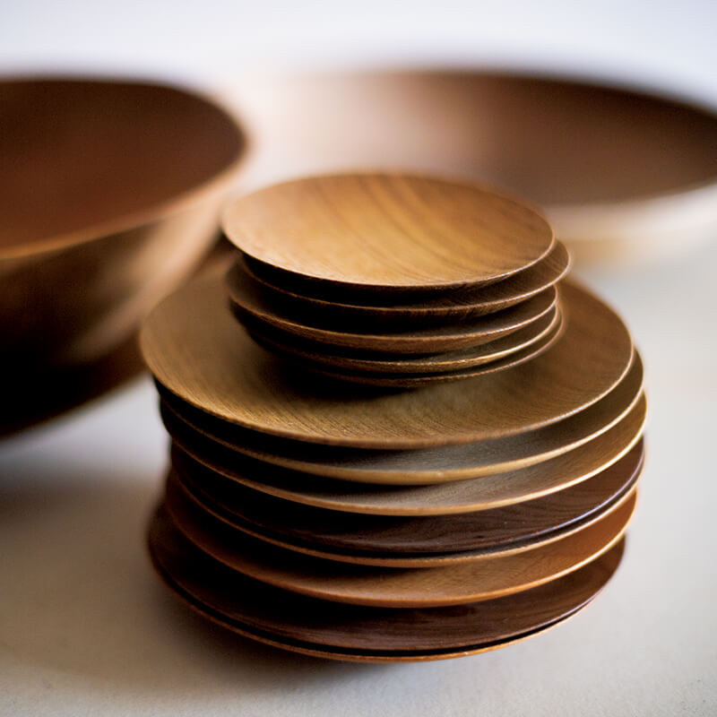 三谷龍二さんの「使い続けるほどに育つ木のうつわ」高橋みどりの食卓の