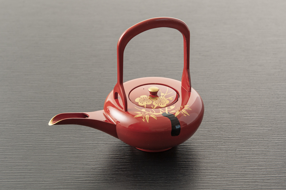 屠蘇器 四ツ揃 枠足 洗朱　松竹梅 Amazon.co.jp: 日本製 屠蘇器 総朱 松竹梅 枠足 四ツ揃 会津塗り