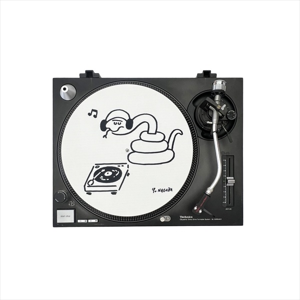 イラストレーター、長場雄さんが描き下ろしたイラストをプリントした12