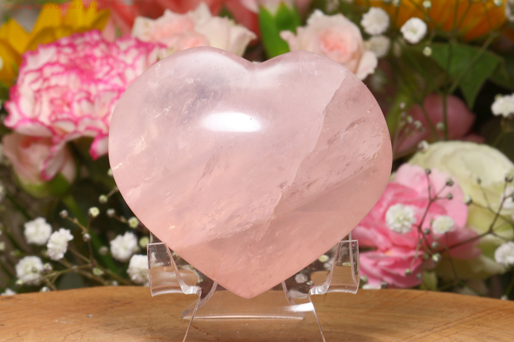 ローズクォーツ 愛と癒しをもたらす優しいピンクの天然石