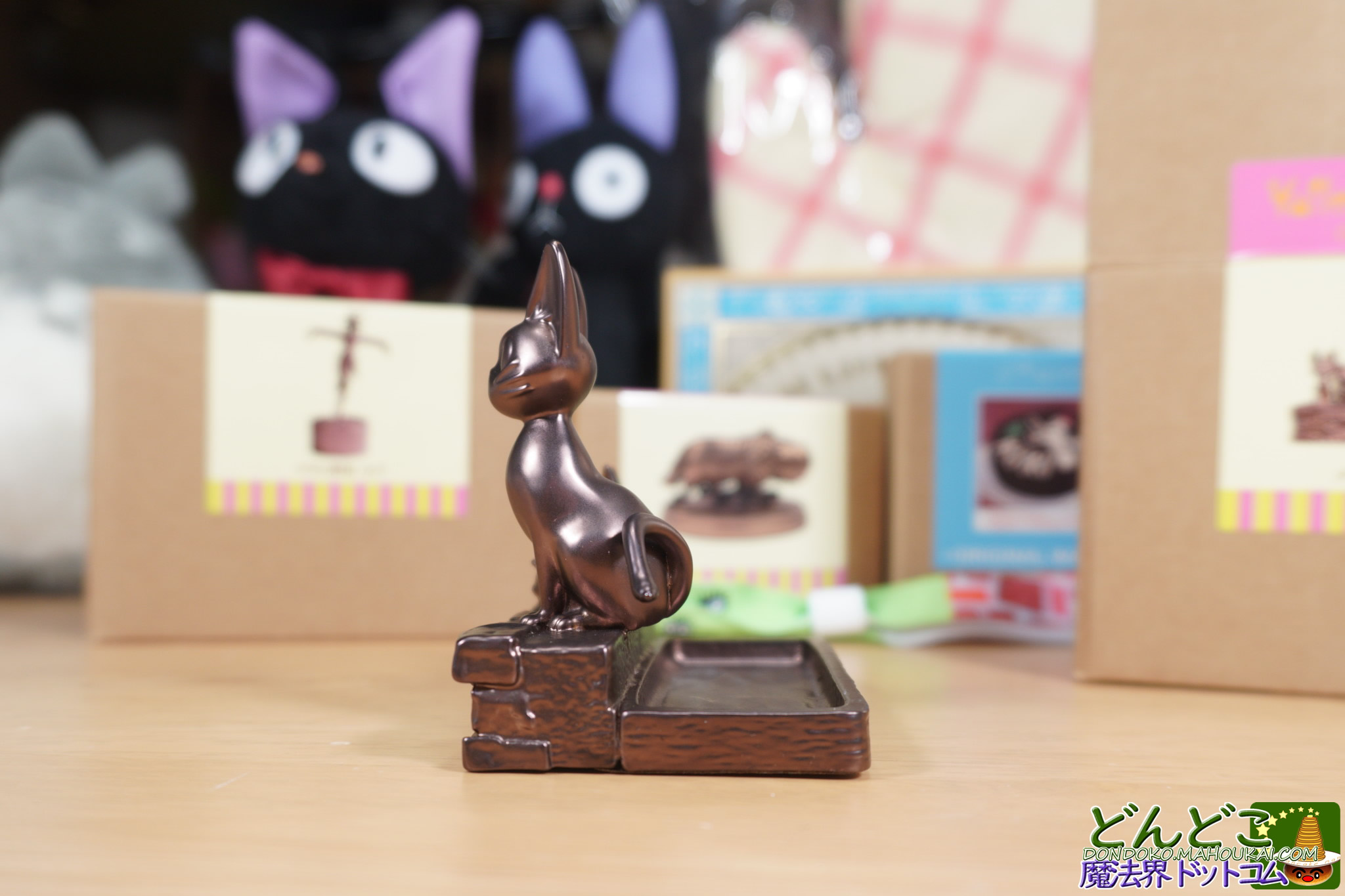 ジジと子猫たち（魔女の宅急便）メタル置物｜魔女の谷 ジブリパーク