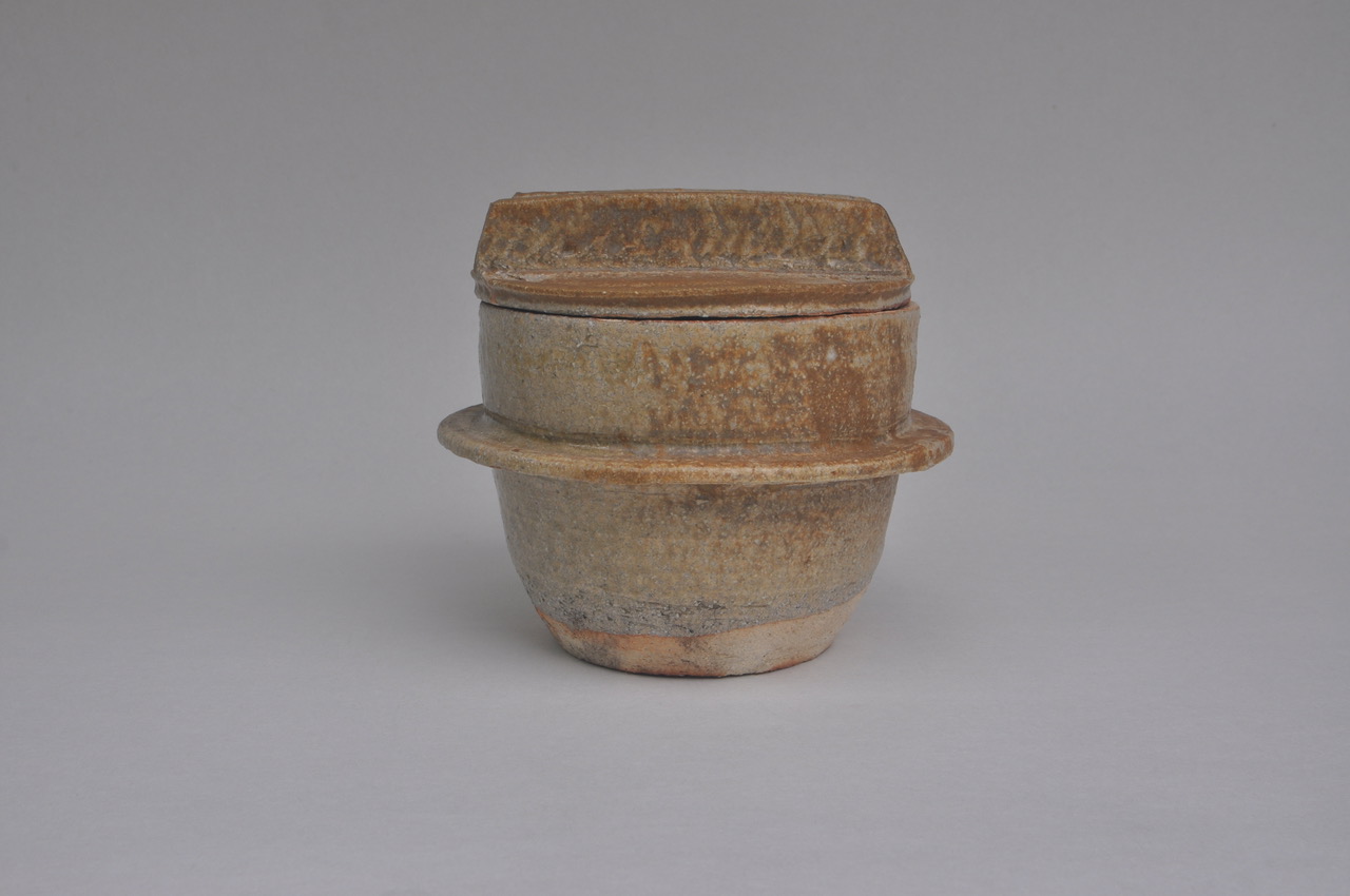 Works | 独華陶邑