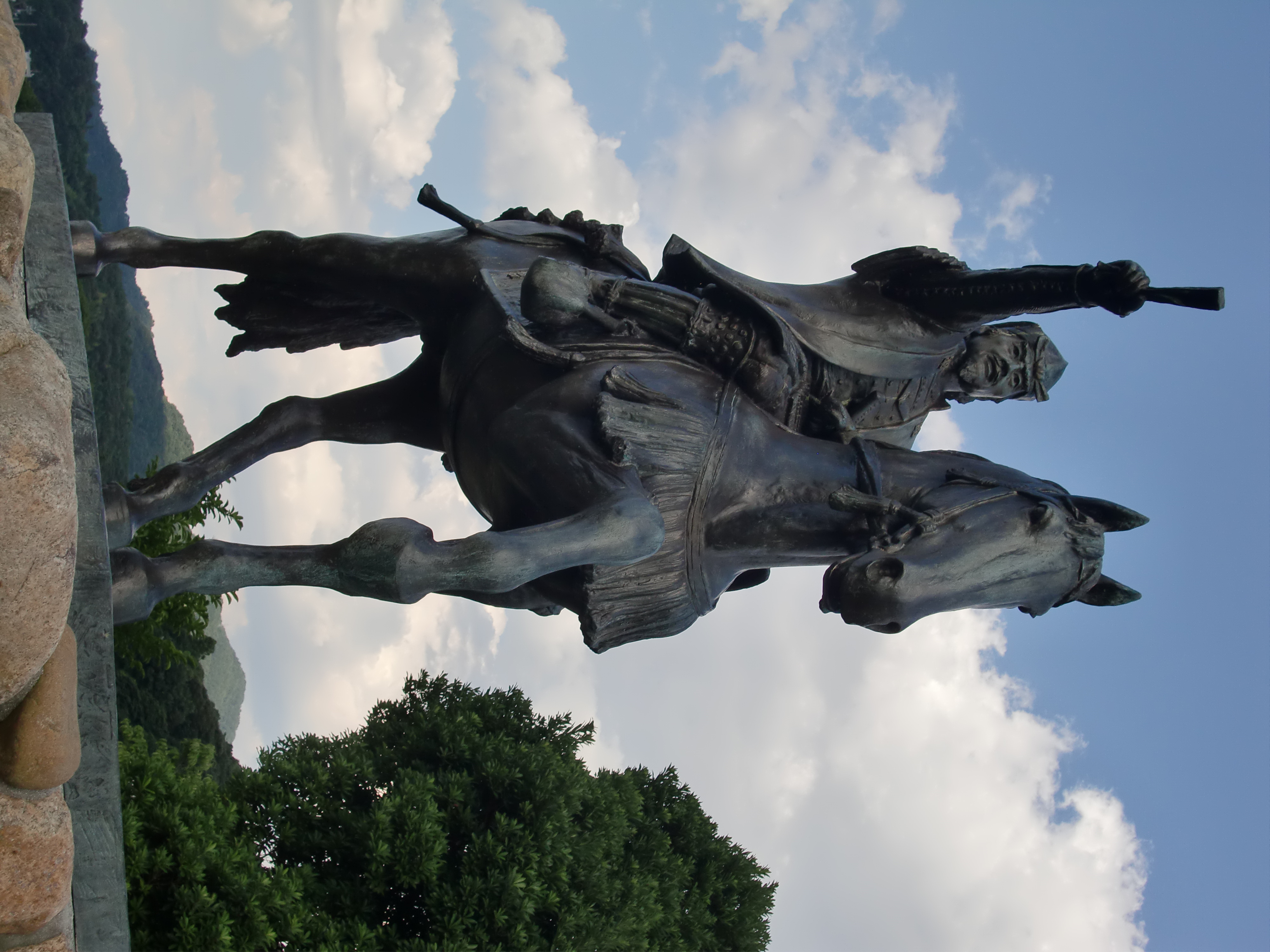 戦国武将銅像館