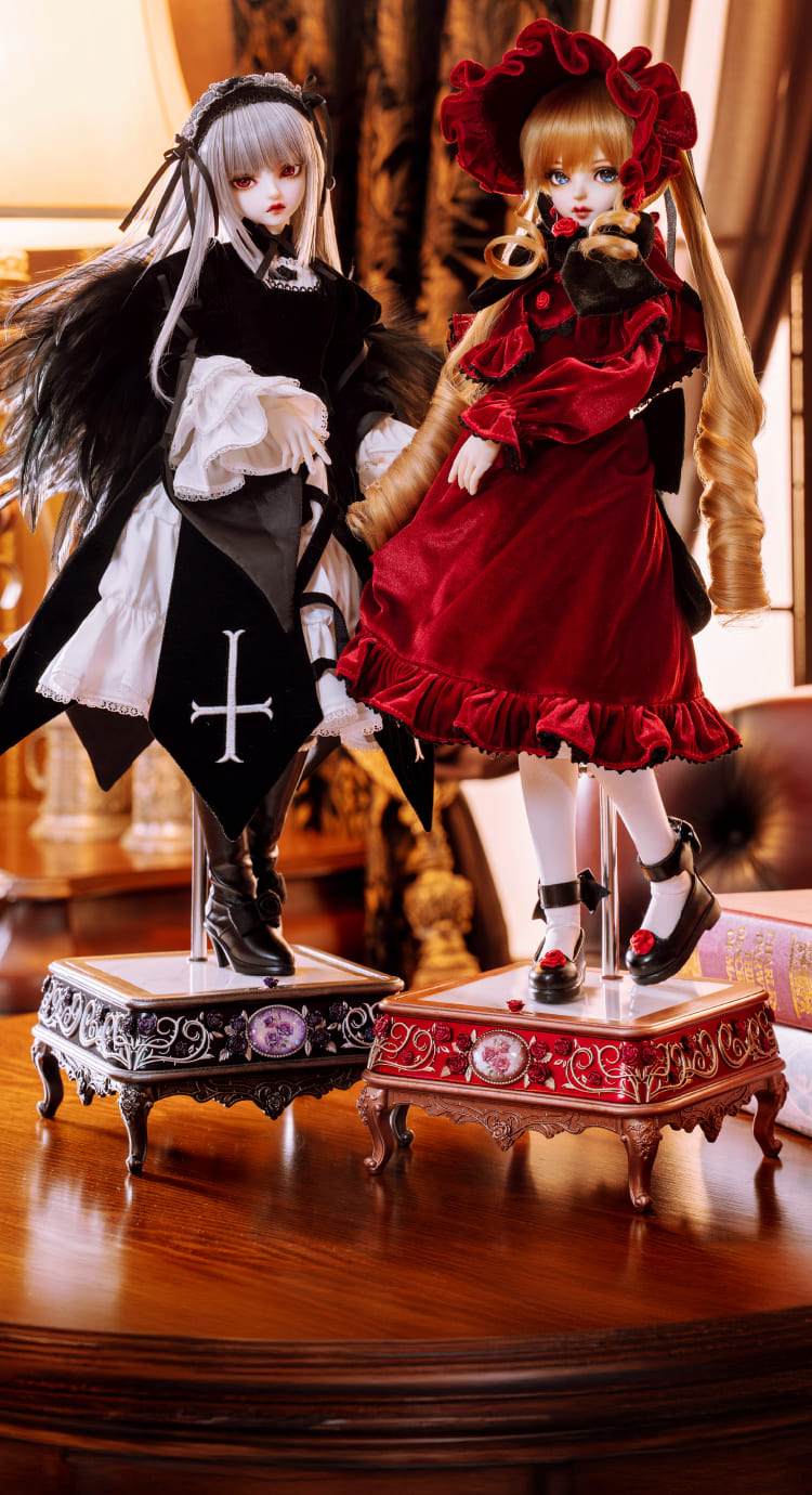 TVアニメ「ローゼンメイデン」の真紅・水銀燈ドールスタンドがついに