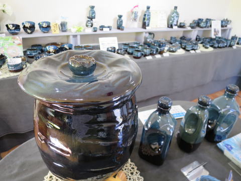 宮陶 ギャラリー商品説明会 (株式会社 宮陶)； 街角ギャラリー どち