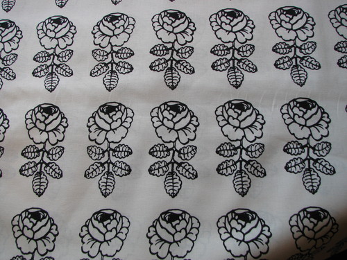 新入荷！】marimekko｜「Vihkiruusu」（ヴィヒキルース）のホワイト