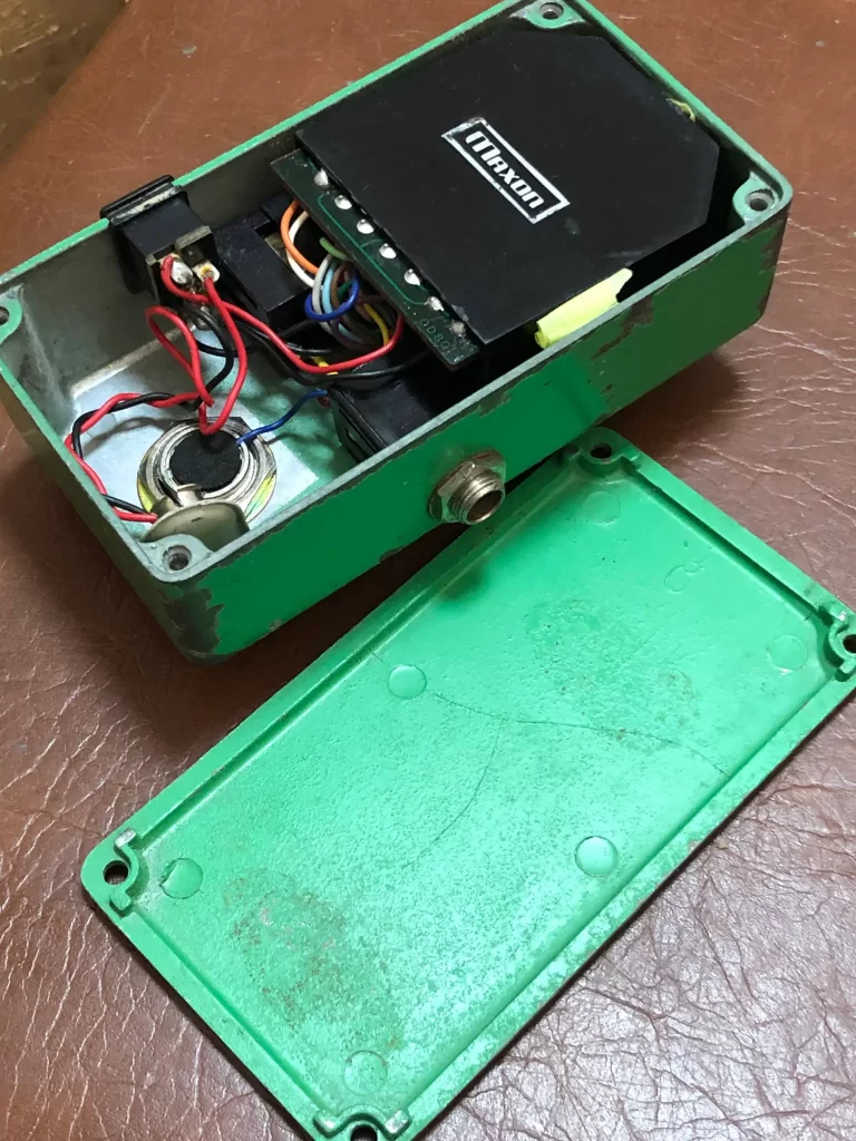 MAXON OD-808 OVERDRIVE (Original Small Case 1979) - scrapbook3