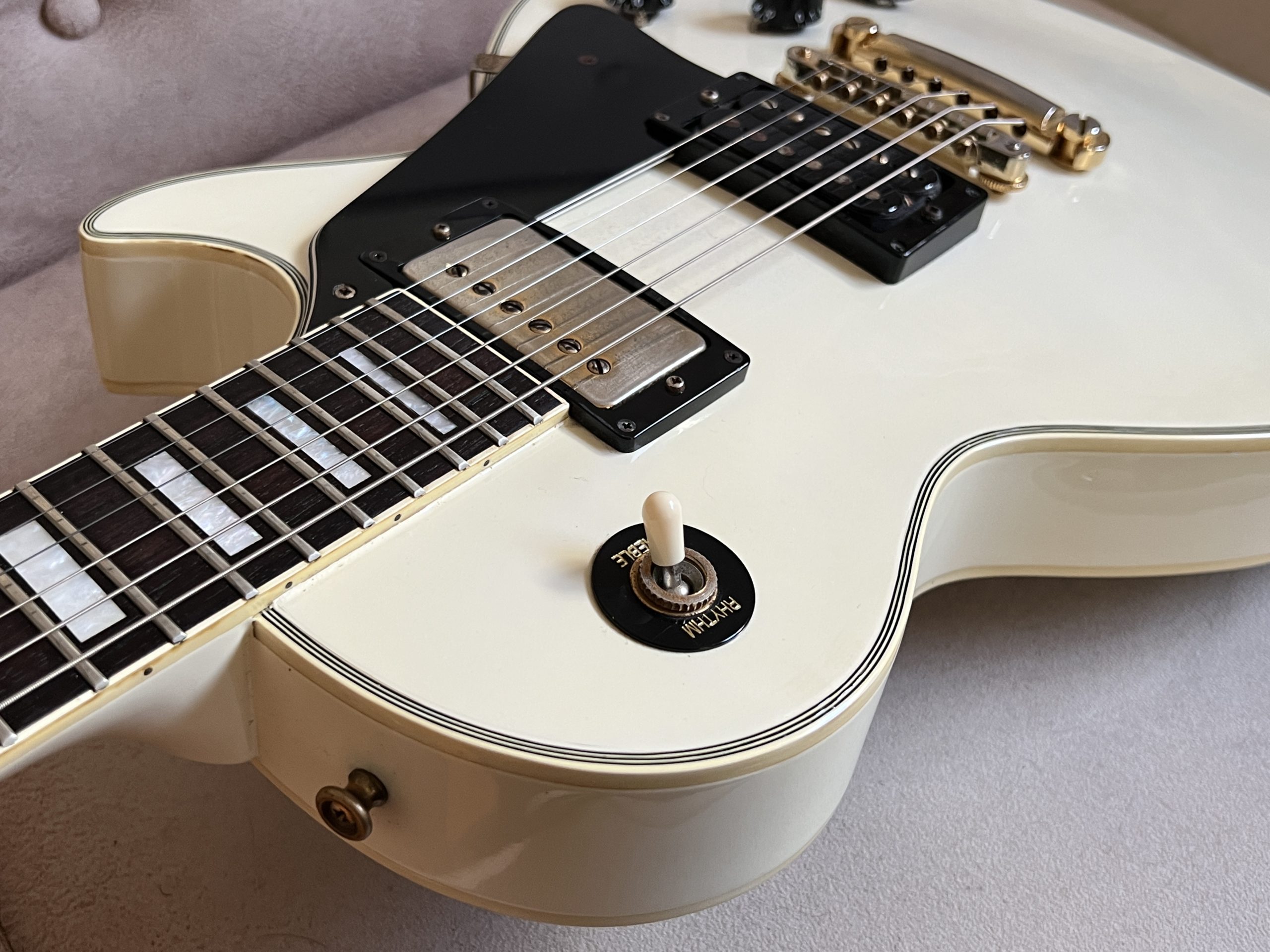 Orville Les Paul Custom (LPC-75 Alpen White) - scrapbook3