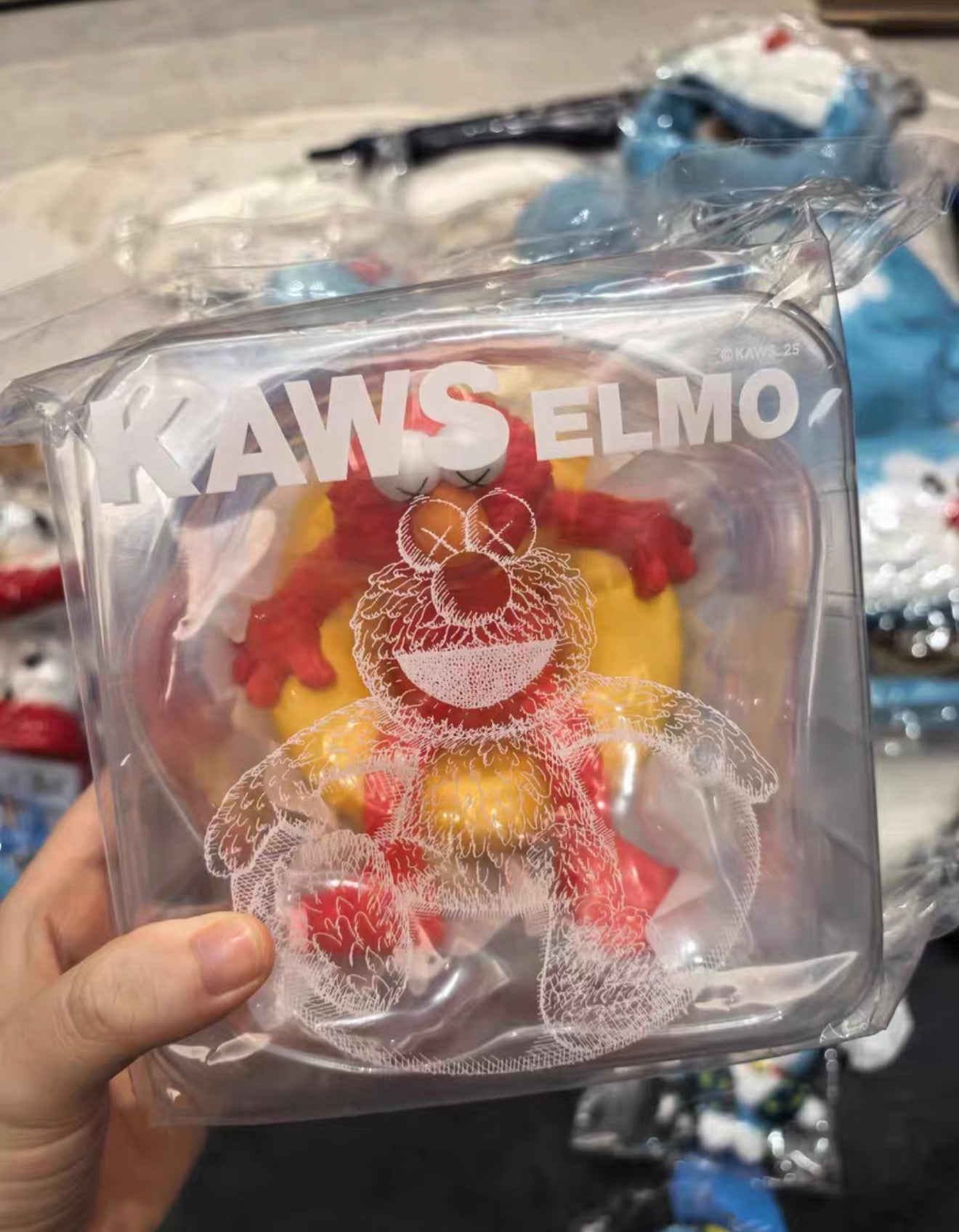 KAWS DDT Water Parade 2025 HK B01. Elmo Vinyl Figure – Designstoresyd