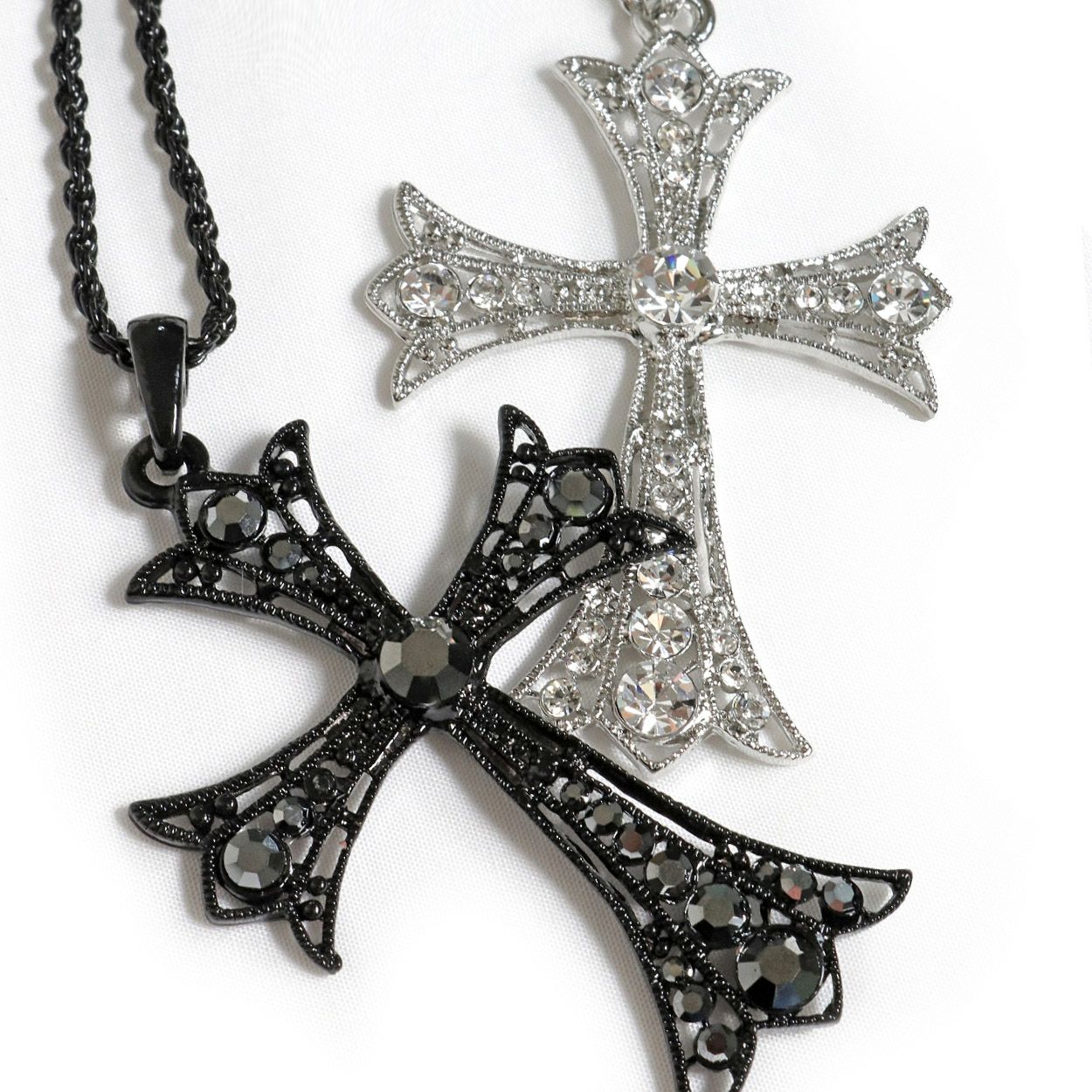 BY1161 ラインストーン・クロスモチーフ ネックレス＆ペンダント