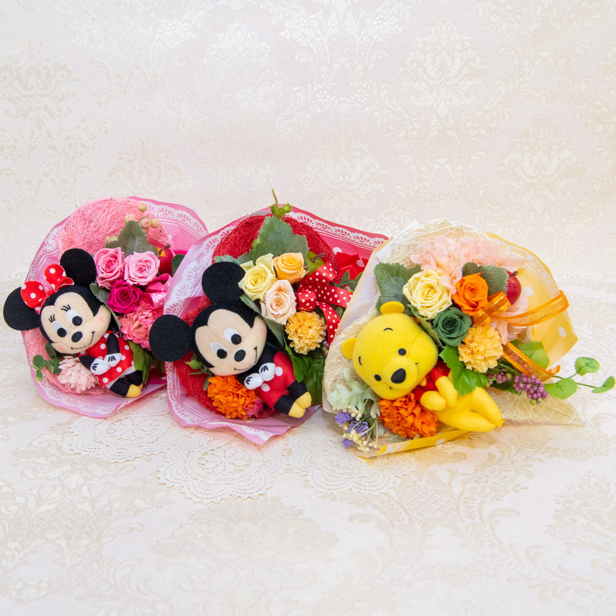 ミッキー、ミニー、プーさんのぬいぐるみ付き！イイハナ・ドットコム