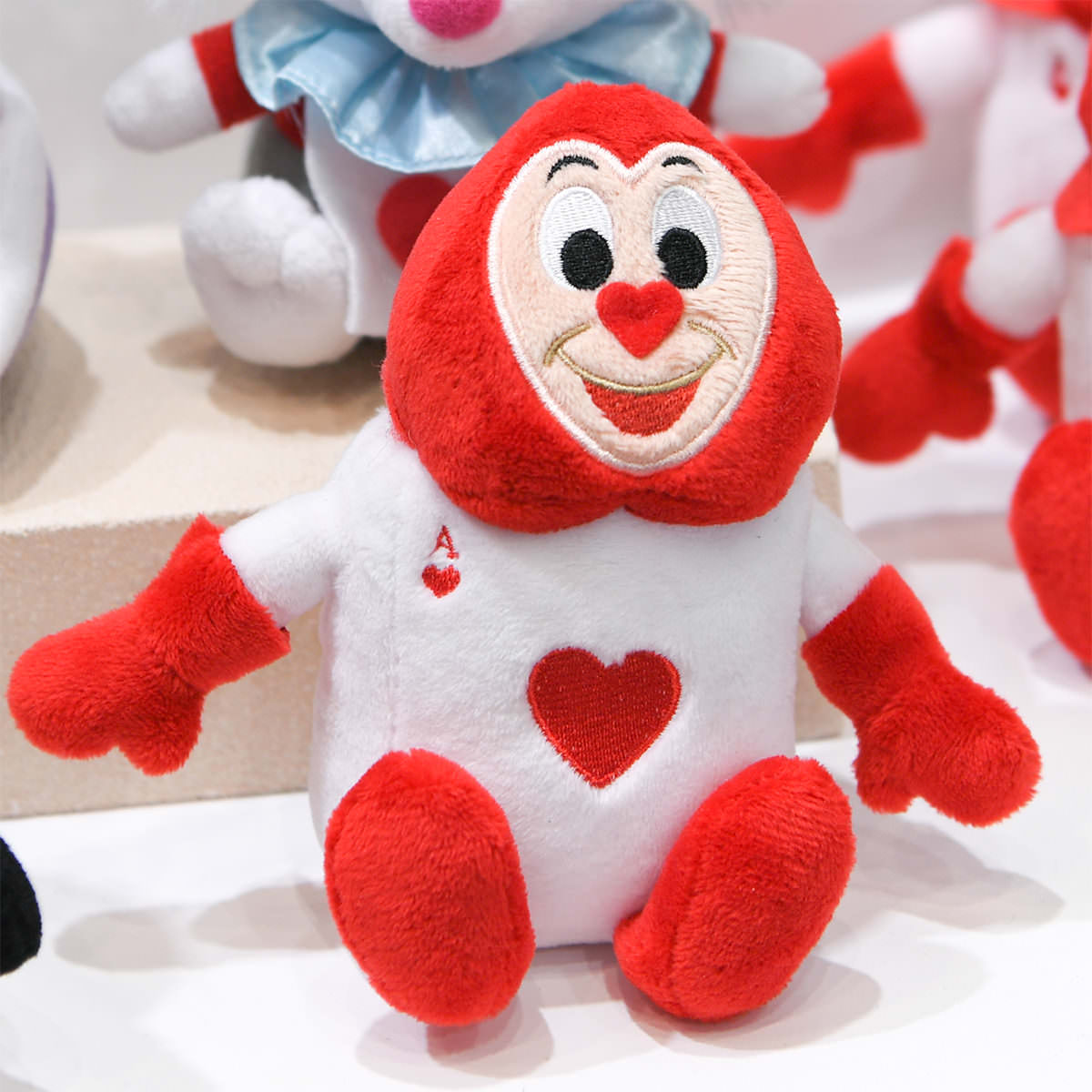 アリスやヤングオイスターのぬいぐるみが新登場！タカラトミーアーツ