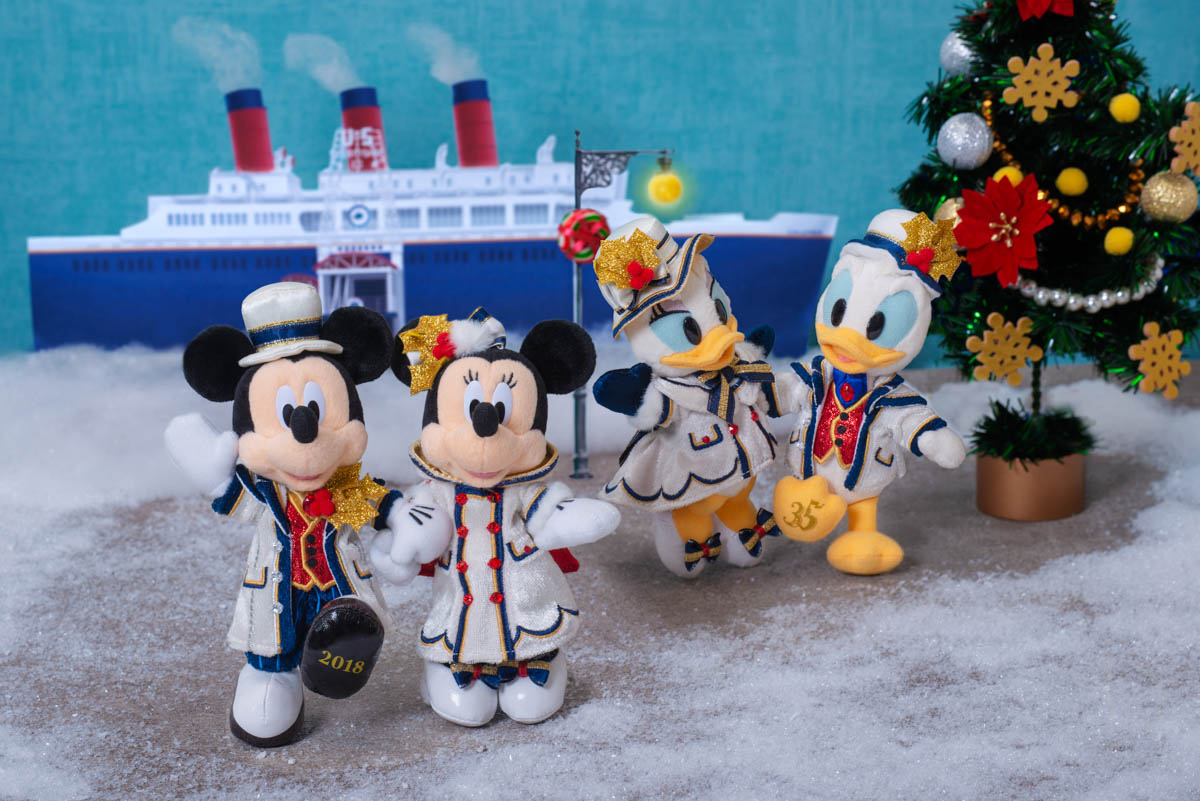 イッツ・クリスマスタイム！』ぬいぐるみバッジも登場！東京ディズニー