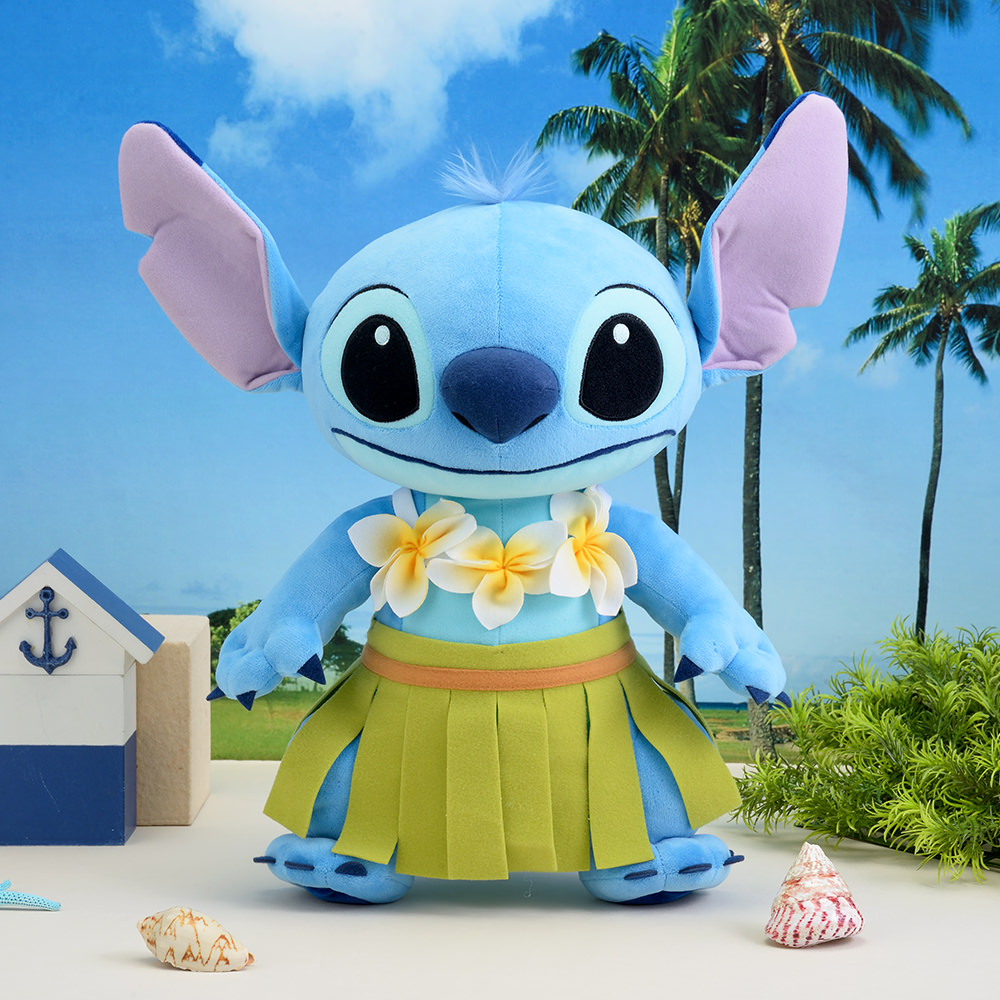 首にレイをかけて今にも踊り出しそう！セガプライズ ディズニー