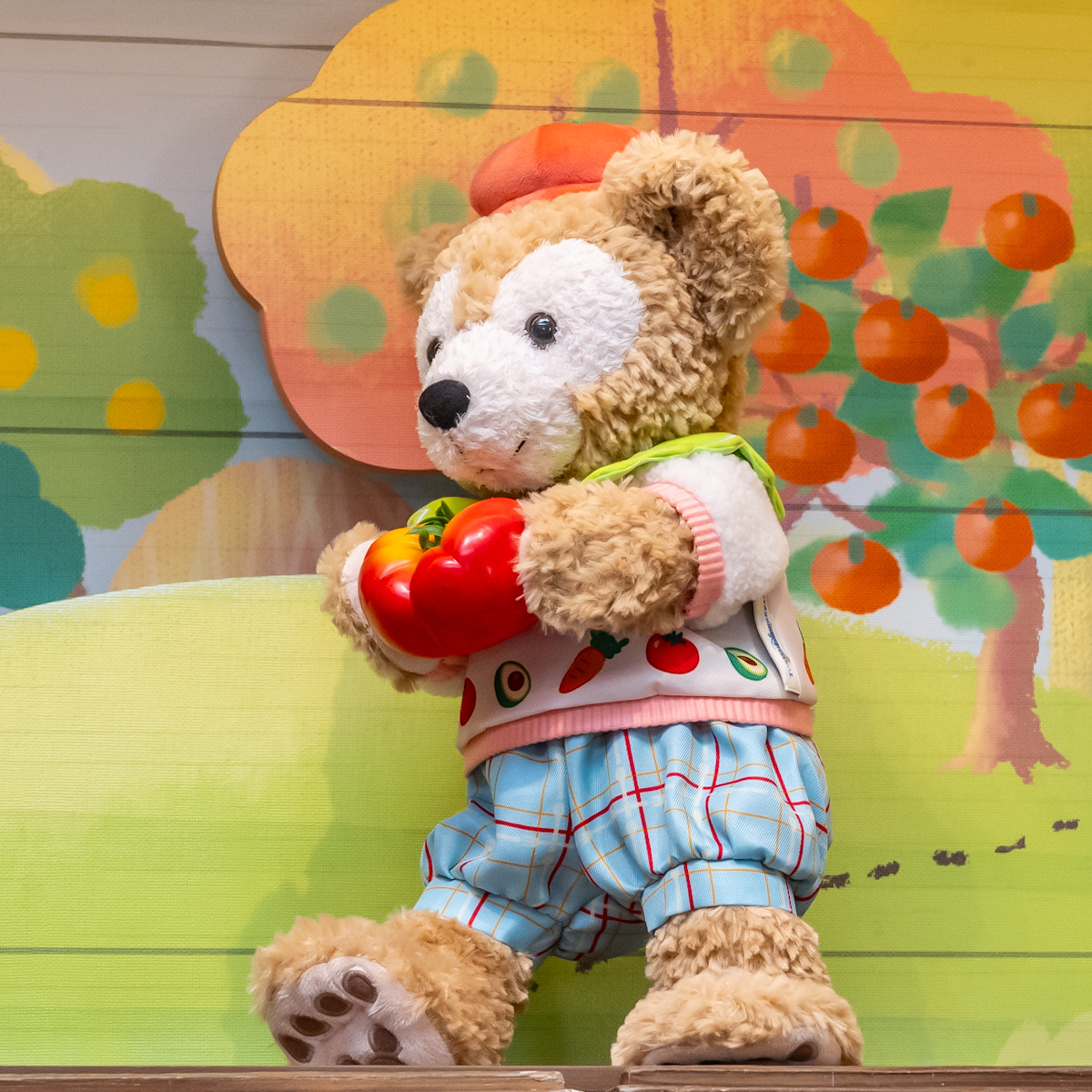 カラフルな食材モチーフ！東京ディズニーシー“ダッフィー＆フレンズ