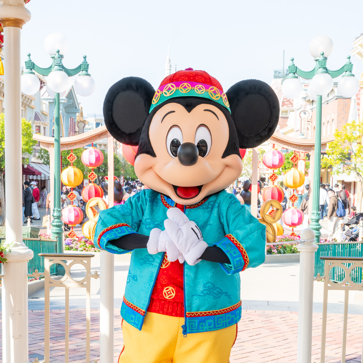 旧正月コスチュームのミッキー＆フレンズ！香港ディズニーランド