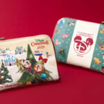 サンタ帽を身につけたチップとデールのコインケース！東京ディズニー