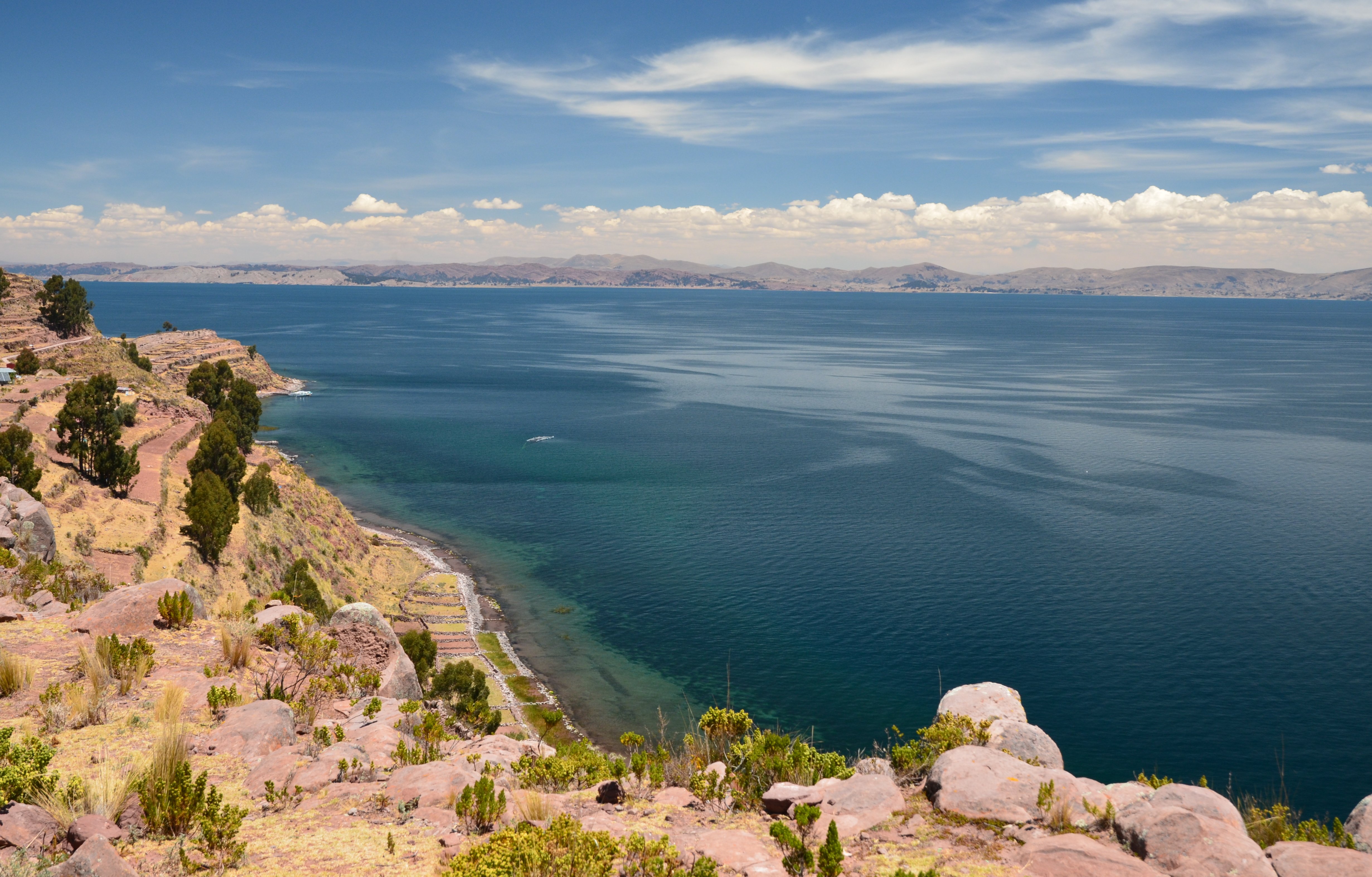 2026年 チチカカ湖 - 出発前に知っておくべきことすべて