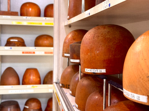 帽子制作のための木型レンタル・貸し出しは東京都中野区にある株式会社