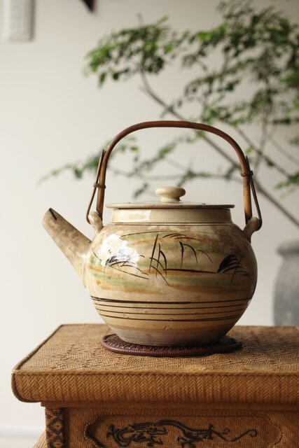 皆川マスか 益子焼 山水 土瓶 急須 P345｜骨董店 のびる 古美術 骨董