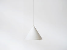 Louis Poulsen（ルイス・ポールセン）製ヴィンテージランプ 円錐型の