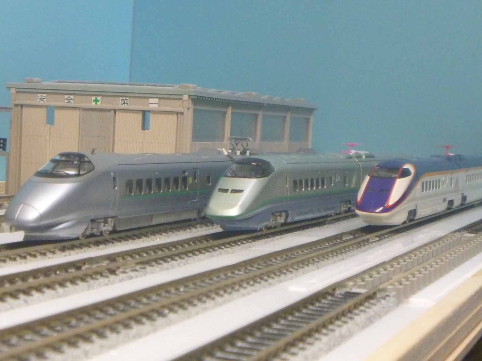 KATO 10－1255 E3系2000番台 山形新幹線つばさ新塗色