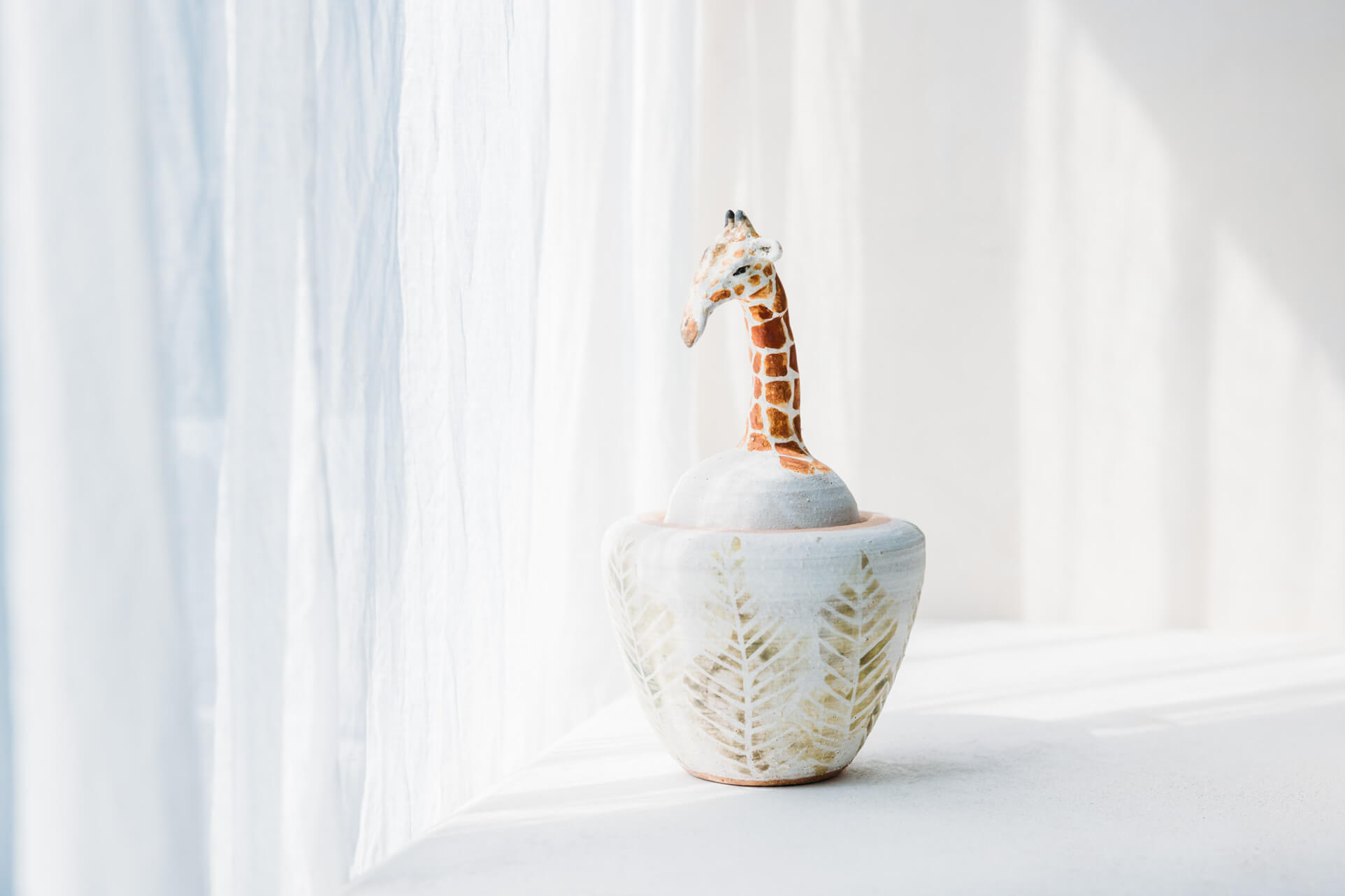 Acne pottery studio ｜蓋物、招き猫、食器が入荷しました