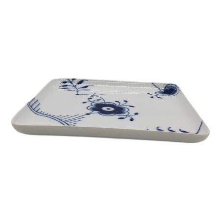 ロイヤルコペンハーゲン】ブルーフルーテッド メガ スクエアプレート 4