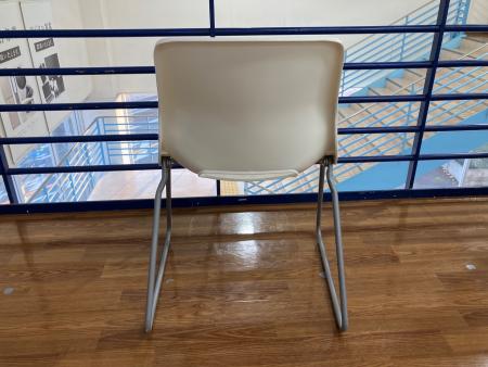 IKEA (イケア) スタッキングチェア ホワイト SNILLE OLD IKEA