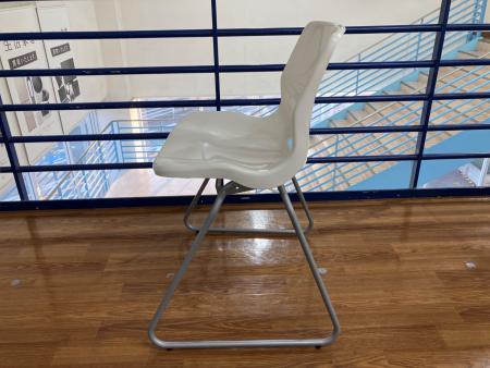 IKEA (イケア) スタッキングチェア ホワイト SNILLE OLD IKEA