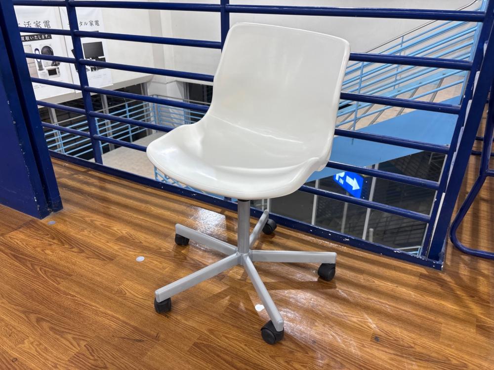 IKEA (イケア) チェア ホワイト 廃盤品 1人掛け SNILLE｜トレファクONLINE