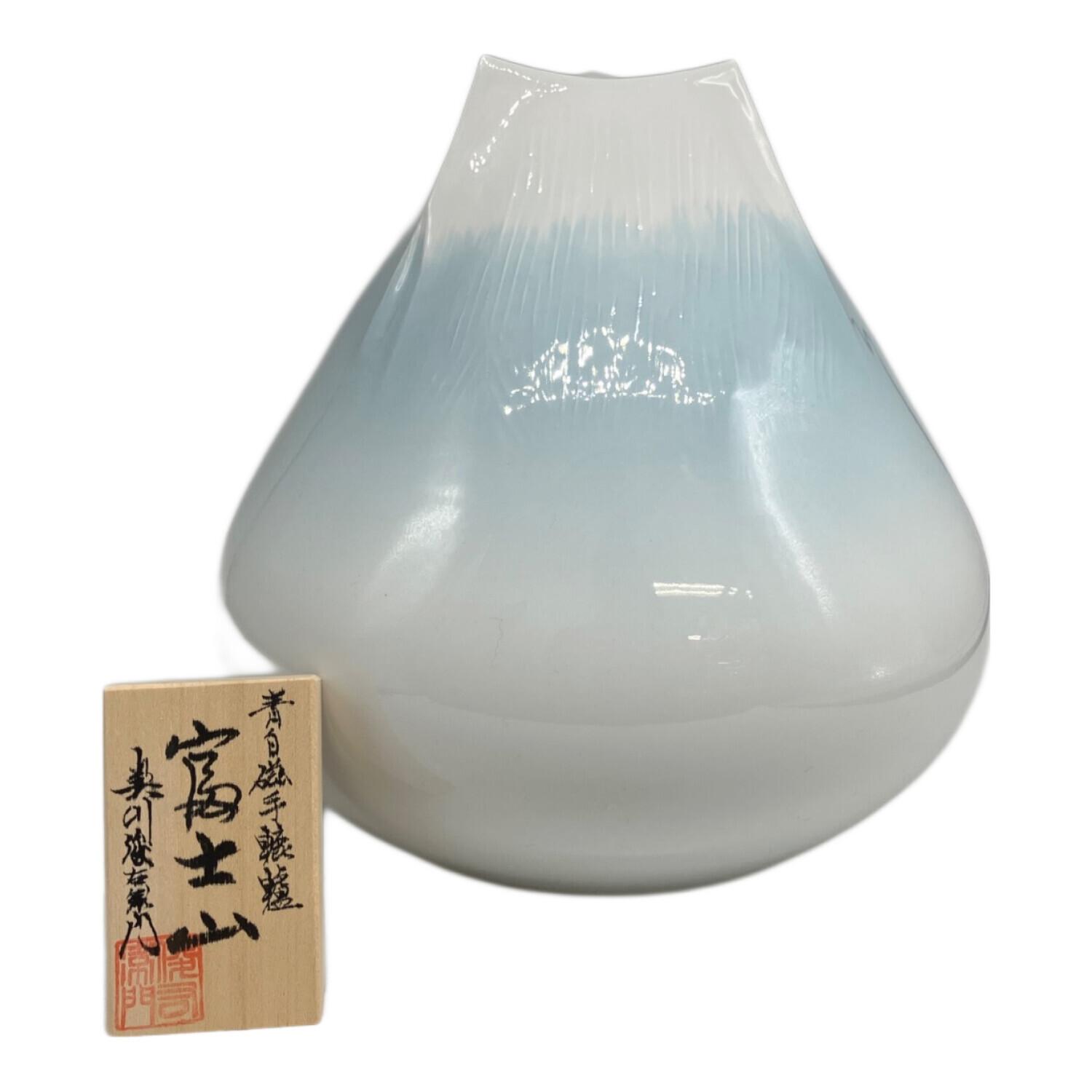 奥川俊右衛門 (オクガワシュンエモン) 花瓶 富士山 白磁｜トレファクONLINE