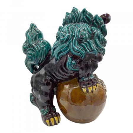 九谷焼 (クタニヤキ) 玉乗り獅子｜トレファクONLINE