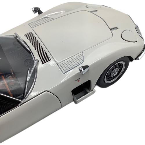 EBBRO (エブロ) モデルカー 1/24 TOYOTA 2000GT(ホワイト)｜トレファク