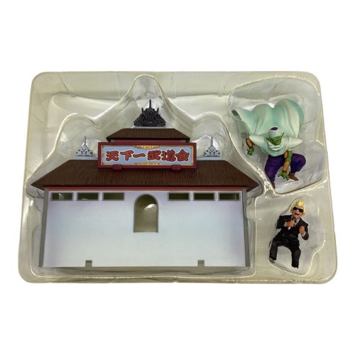 建*ん様 N1934□ドラゴンボール 天下一武道会 ジオラマセット 非売品