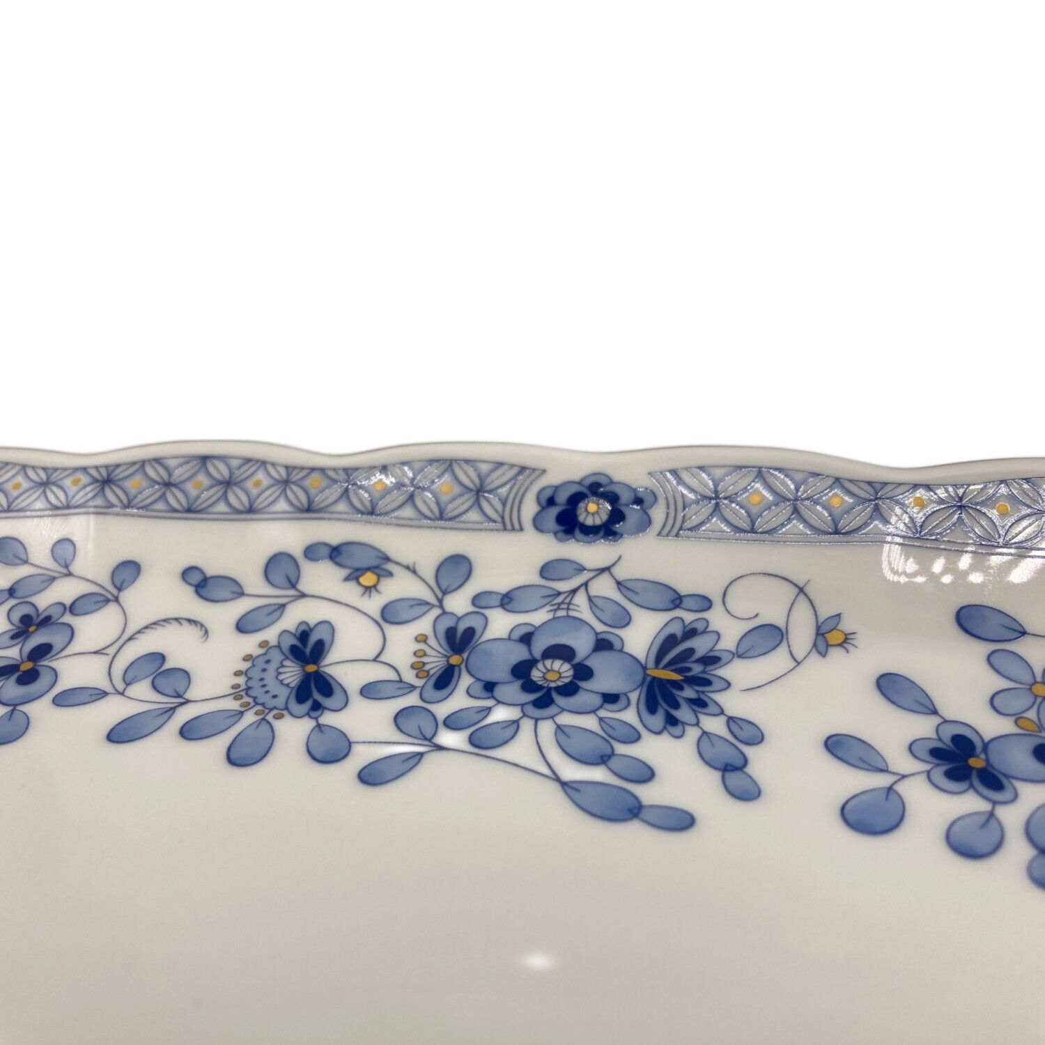 NARUMI (ナルミ) オーバルプレート プラター 金彩 ミラノ｜トレファク