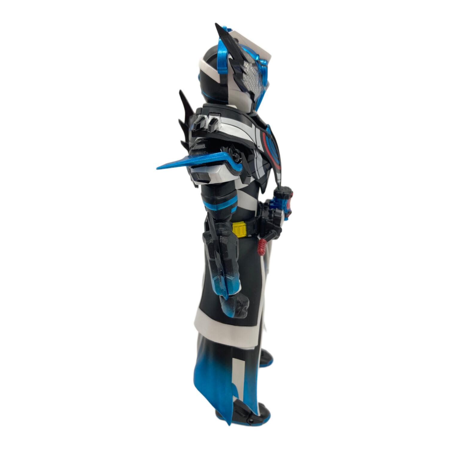 フィギュア 仮面ライダークローズエボル S.H.Figuarts｜トレファクONLINE