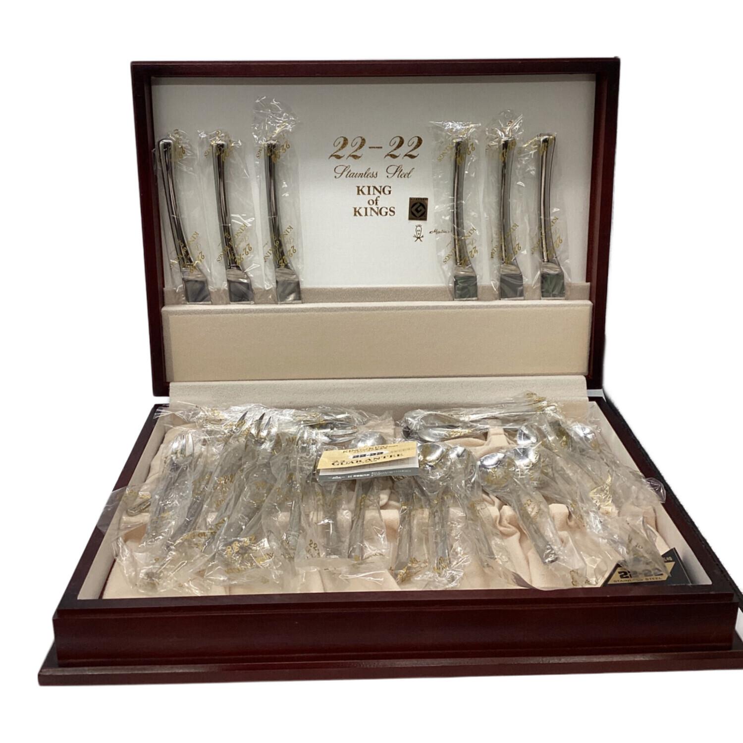 KING OF KINGS カトラリーセット 22-22｜トレファクONLINE