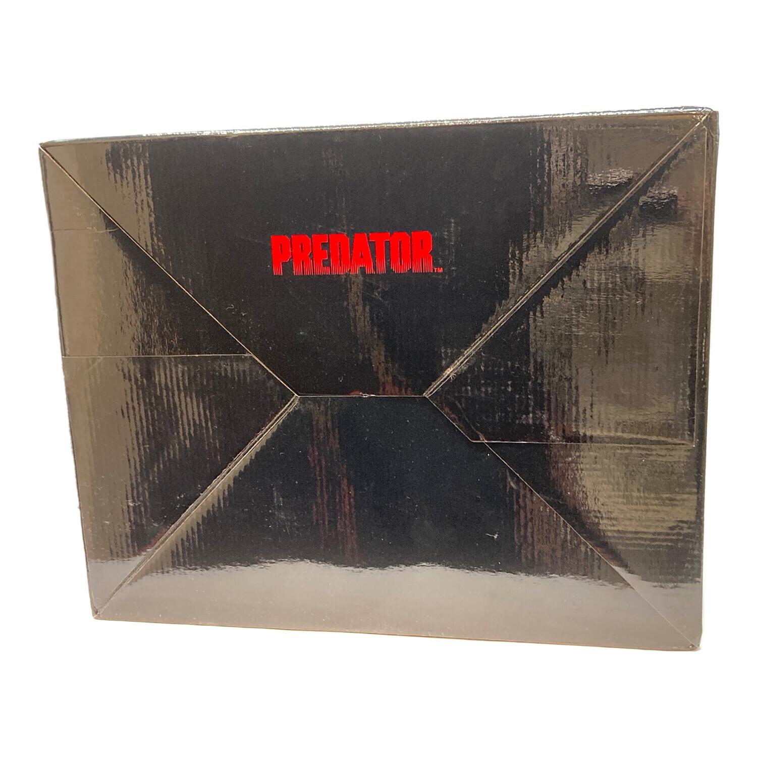 FEWTURE MODELS (フューチャーモデルズ) プレデタースタチュー