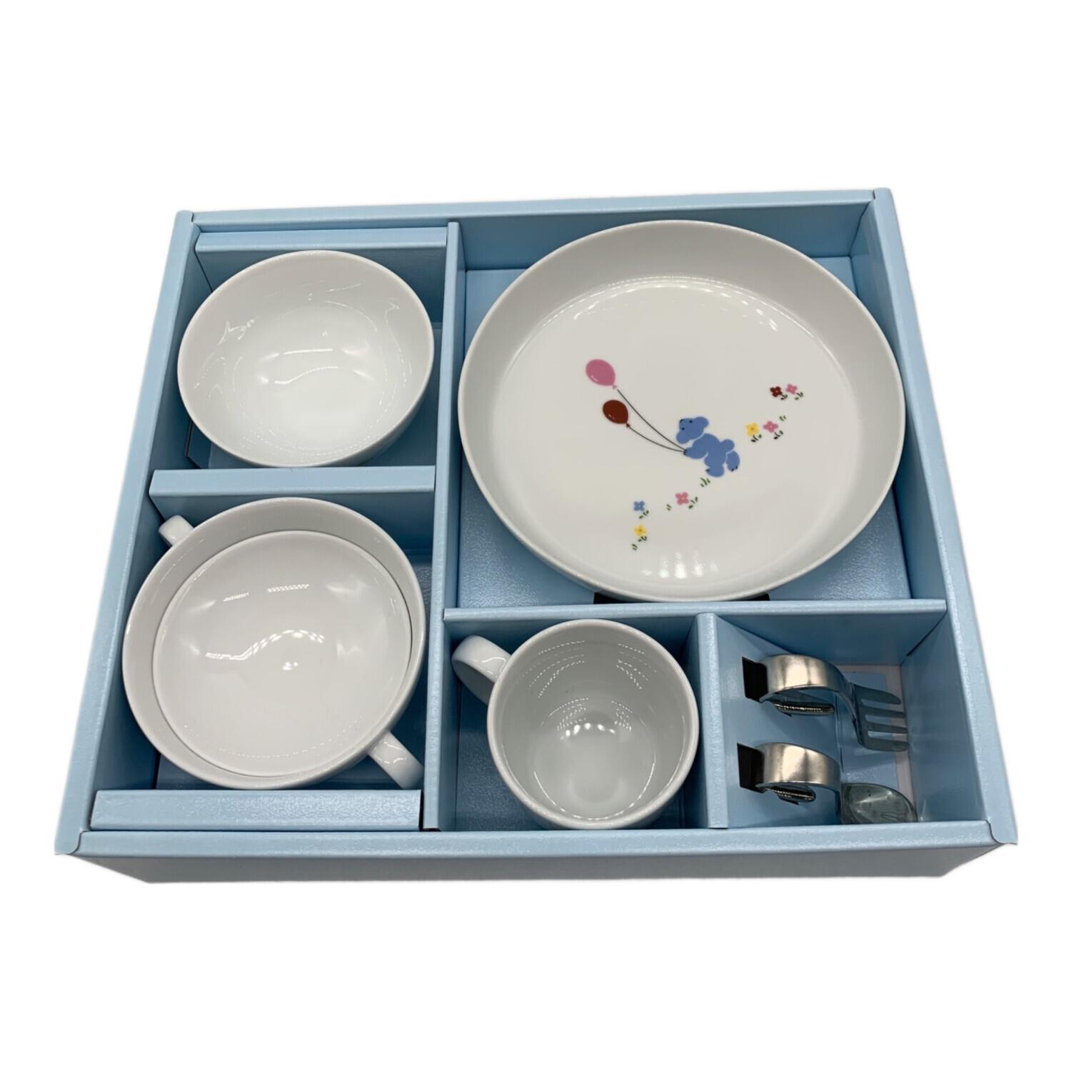 Noritake (ノリタケ) ファミリア 食器セットF｜トレファクONLINE