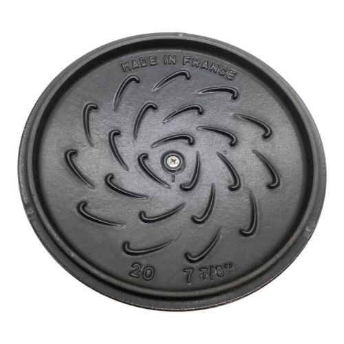 STAUB 鋳鉄 両手鍋 グレー 約18cm STAUB 鋳鉄製 グレー 両手鍋 L