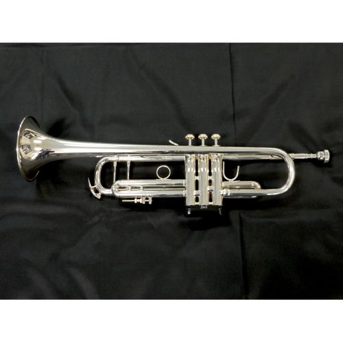 Vincent Bach (ヴィンセント・バック) B♭トランペット Stradivarius