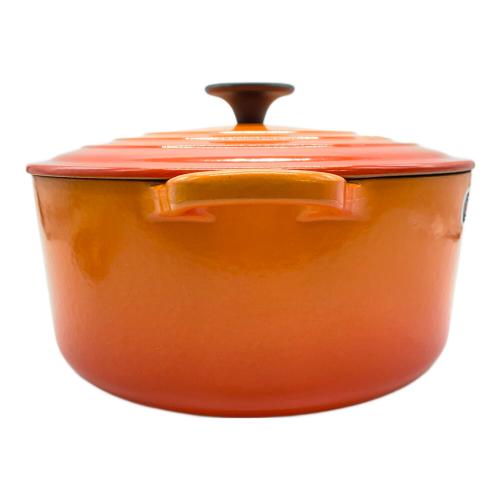 LE CREUSET (ルクルーゼ) 両手鍋 24㎝ オレンジ ココット・ロンド