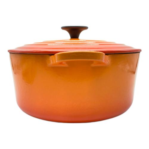 LE CREUSET (ルクルーゼ) 両手鍋 24㎝ オレンジ ココット・ロンド
