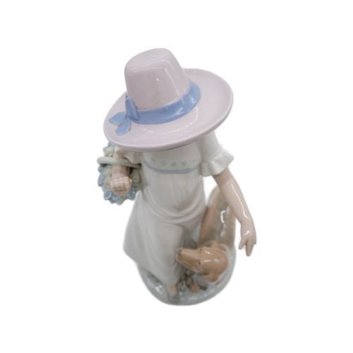 LLADRO (リヤドロ) フィギュリン 少女と犬｜トレファクONLINE