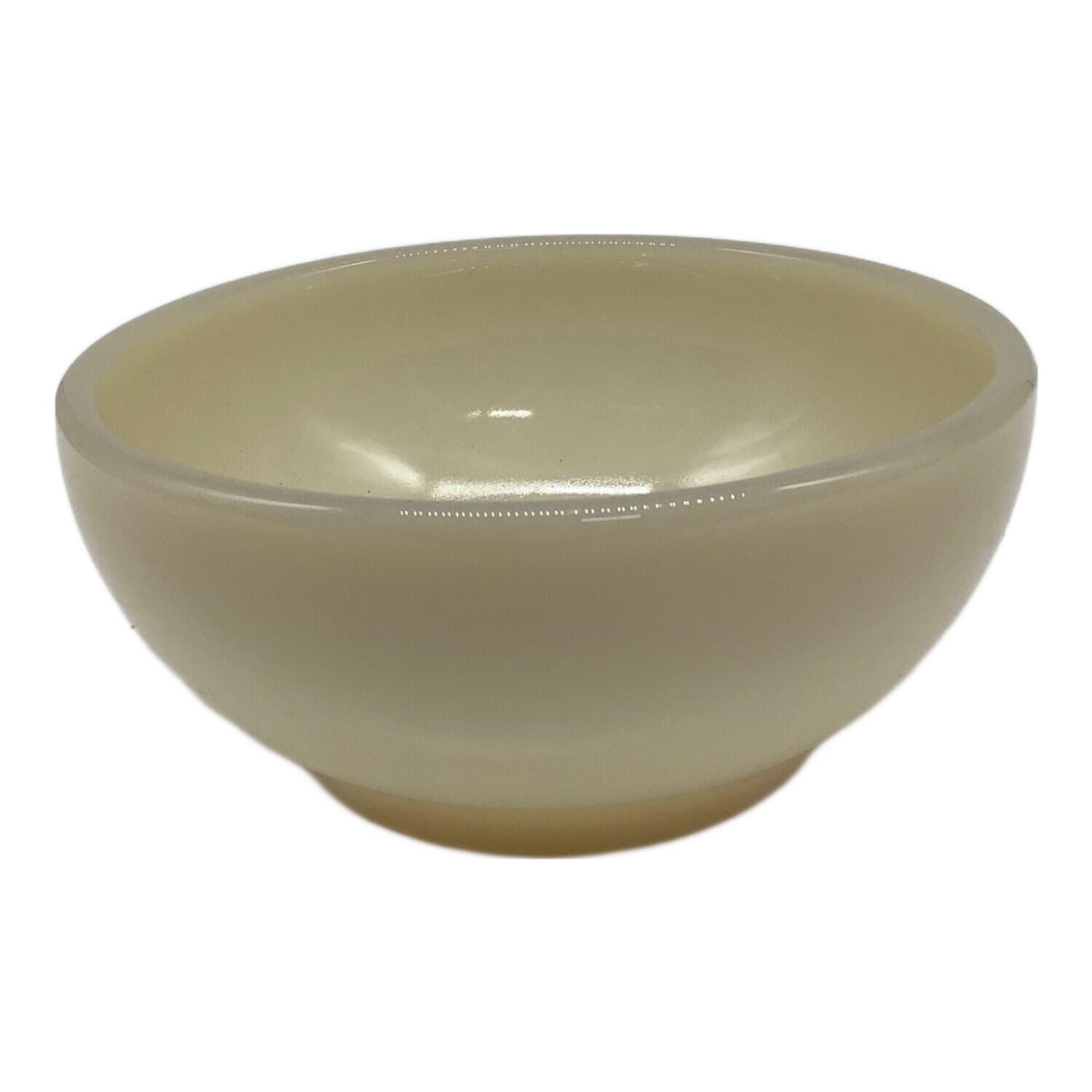 Fire King (ファイヤーキング) チリボウル アイボリー 1940～1950年代