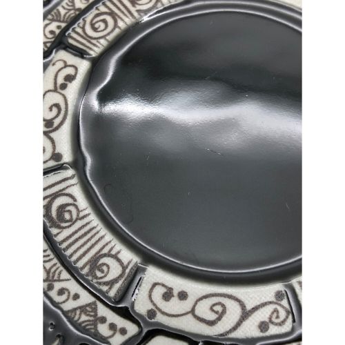 eclectique kaikai (エクレクティック カイカイ) カップ&ソーサー