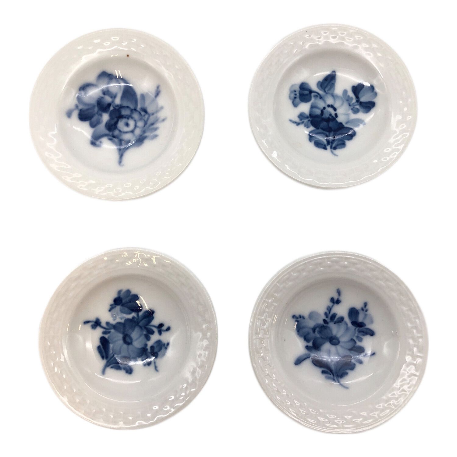 ROYAL COPENHAGEN (ロイヤル・コペンハーゲン) 小皿 ブルーフラワー 4P