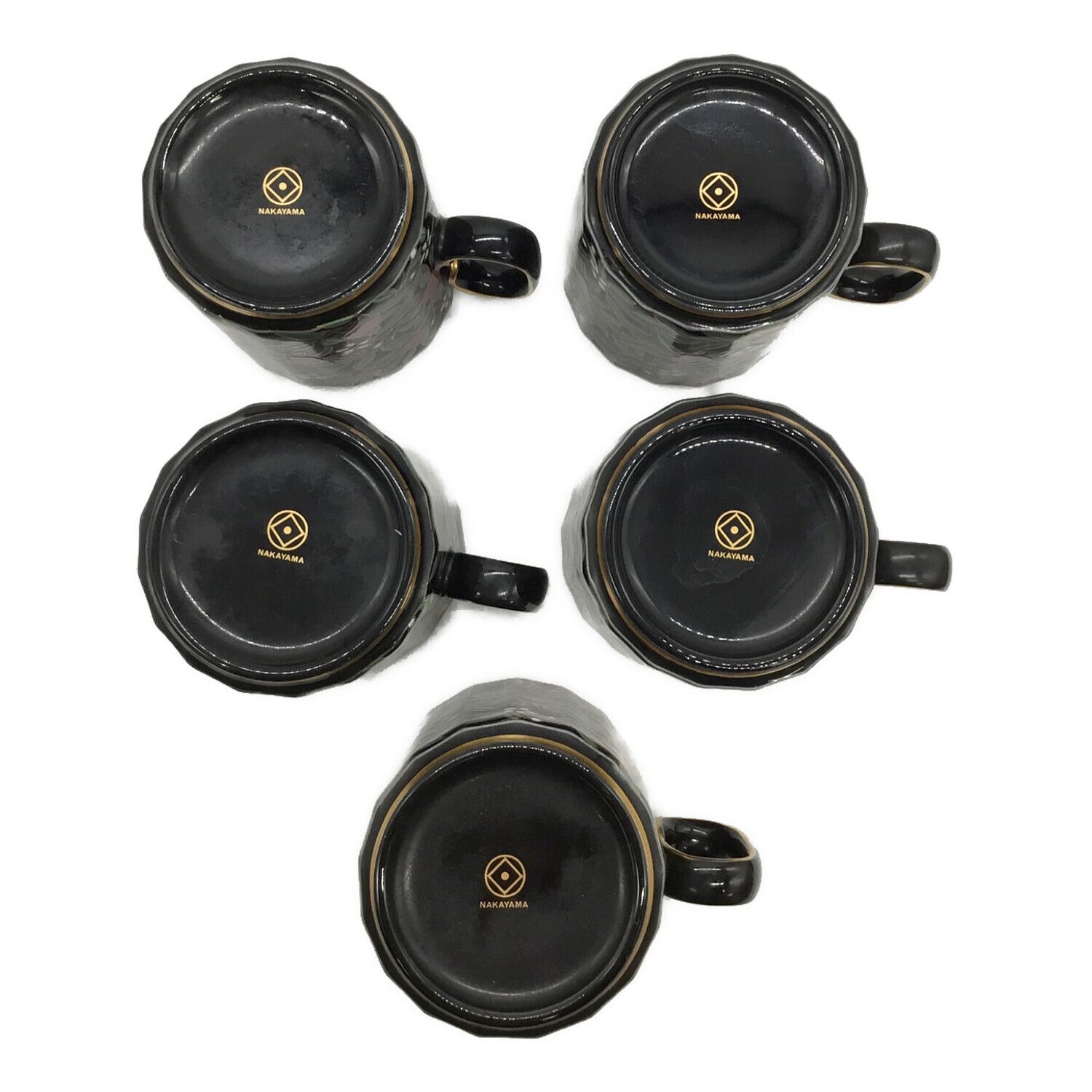 中山陶器 (ナカヤマ) コーヒーカップ&ソーサー 黒釉桃花｜トレファクONLINE