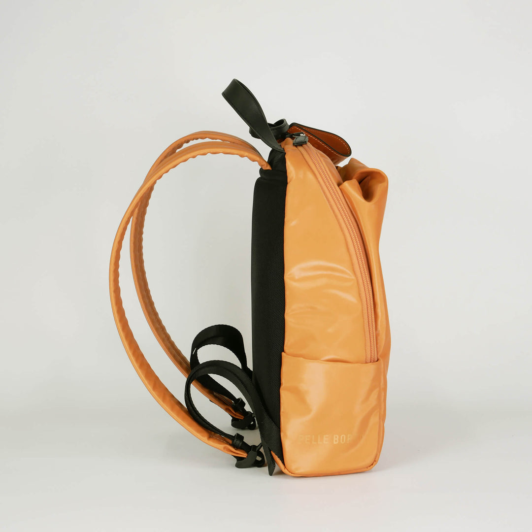 ミドルサイズリュックCheers 4689 – ペレボルサ公式オンラインショップ